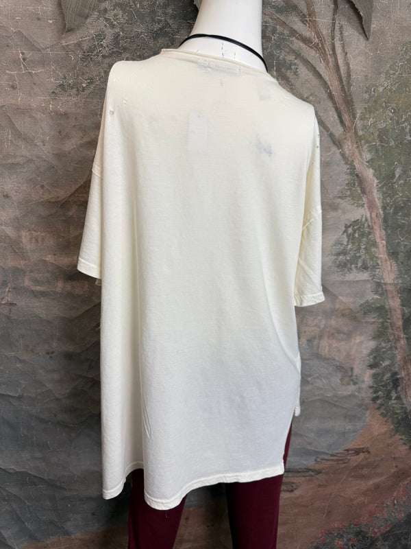 ILL19226 Tee with Patch