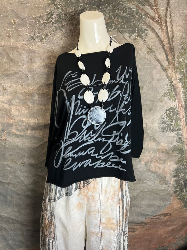 TEE007S2 Luna Tee W/Graphic