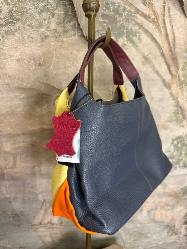 Soruka Agatha navy blue recycled leather crossbody bag with burgundy handle and orange lining, Barcelona handcrafted - 19