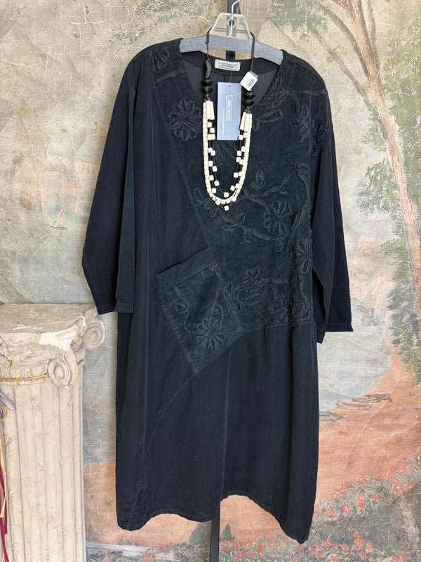 92191-62 Corduroy Stitch Dress-Black