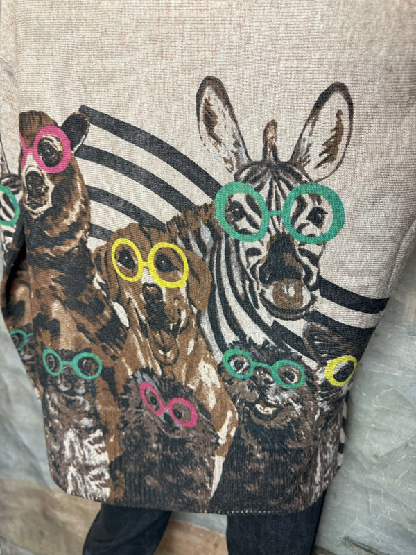 25704 Icon Print Sweater