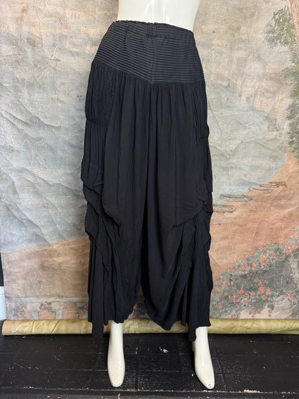 88514 Crinkle Pleat Pants