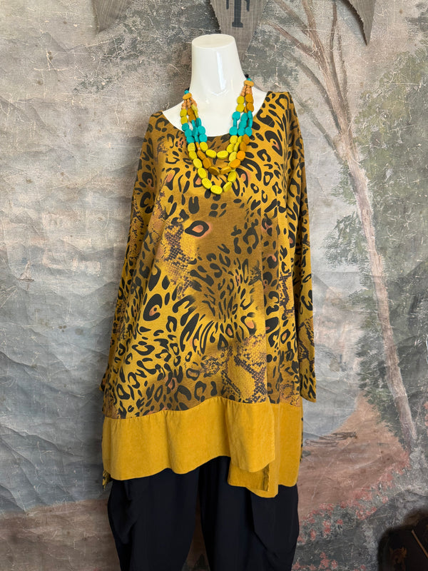 91919 Leopard Print Pullover-Mustard