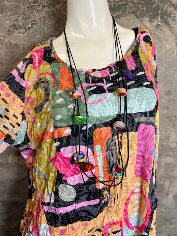 25016 Crinkle Knot Top