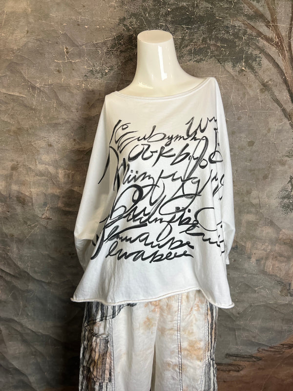 TEE007S2 Luna Tee W/Graphic