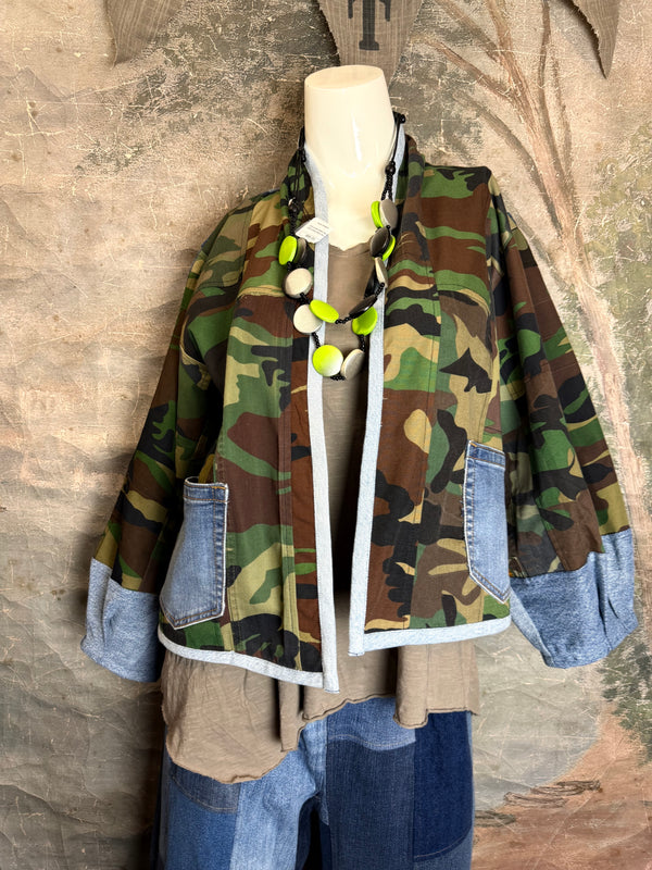 5646 Nevada Camo Mix Cardigan