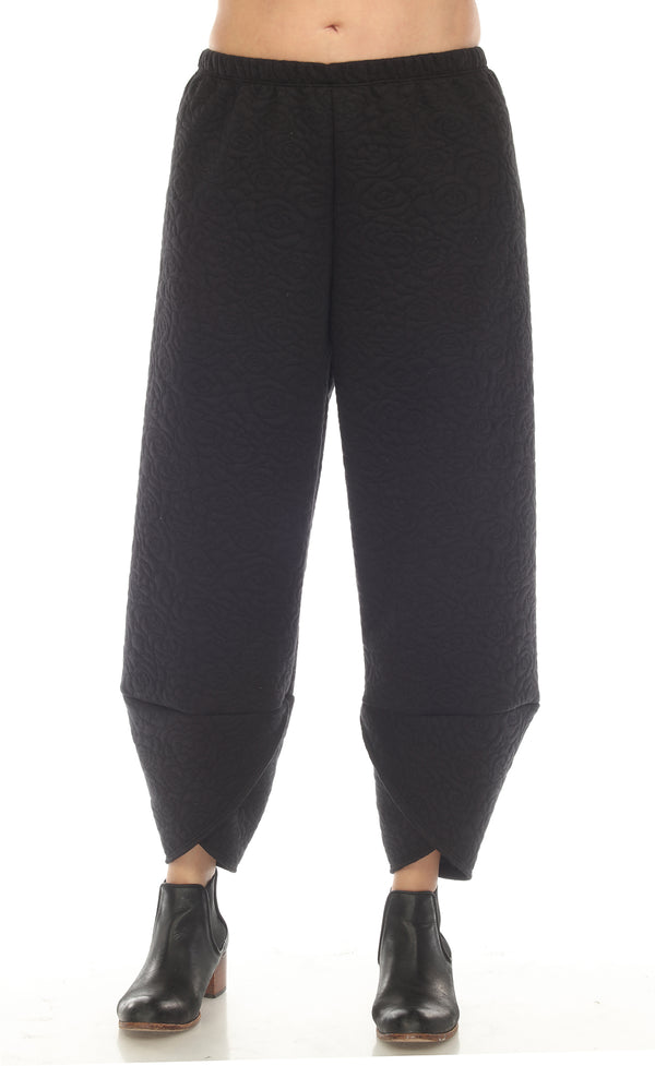 B137NBB Wide Capri Cross Pant