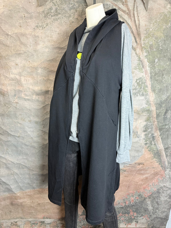 2626AU Zip Hoodie Vest-Black