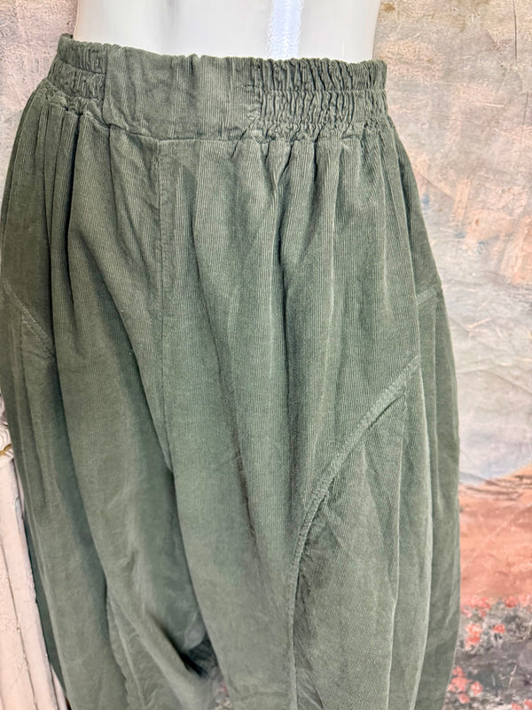 92028-62 Corduroy FW Pant-Olive
