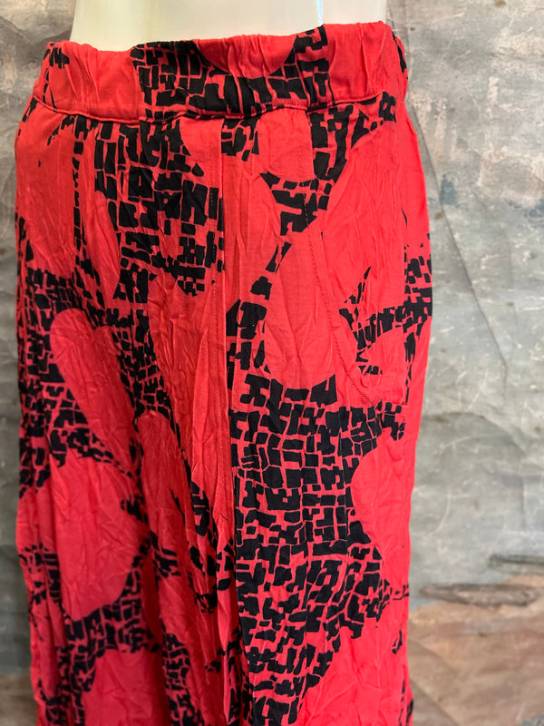 CV-3911 Jade Pant -Hibiscus