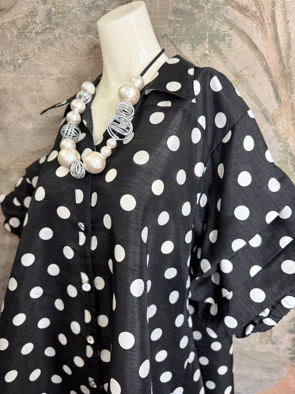 AD26-01 The High-Low Echo Dress-Paris Polka