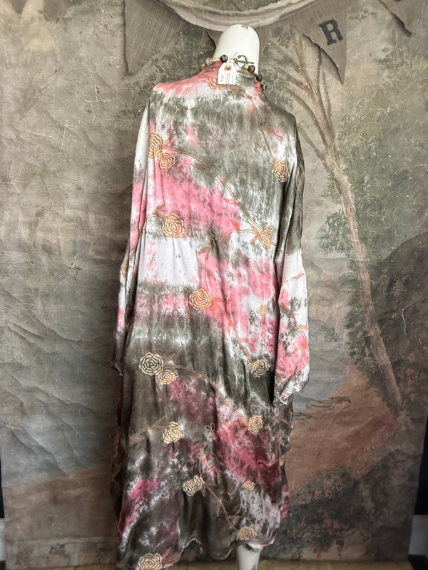 PLC220 Wanderlust Wine Duster