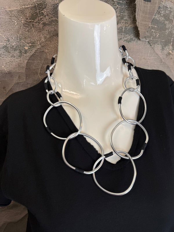 588 Statement Necklace