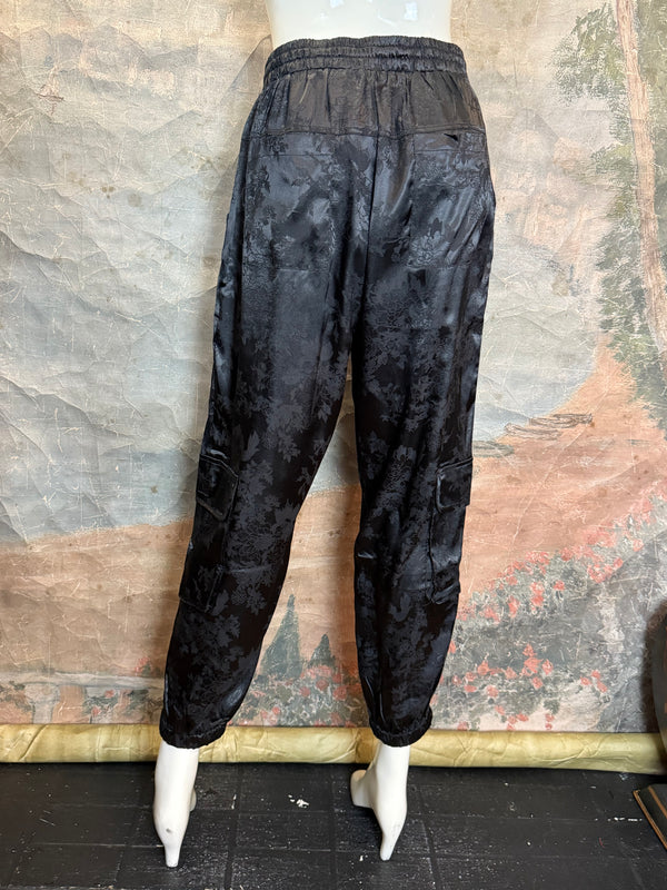 5673 Satin Jacquard Joggers-Black