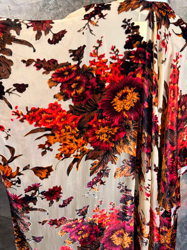 5824 Burnt Velvet Floral Kimono