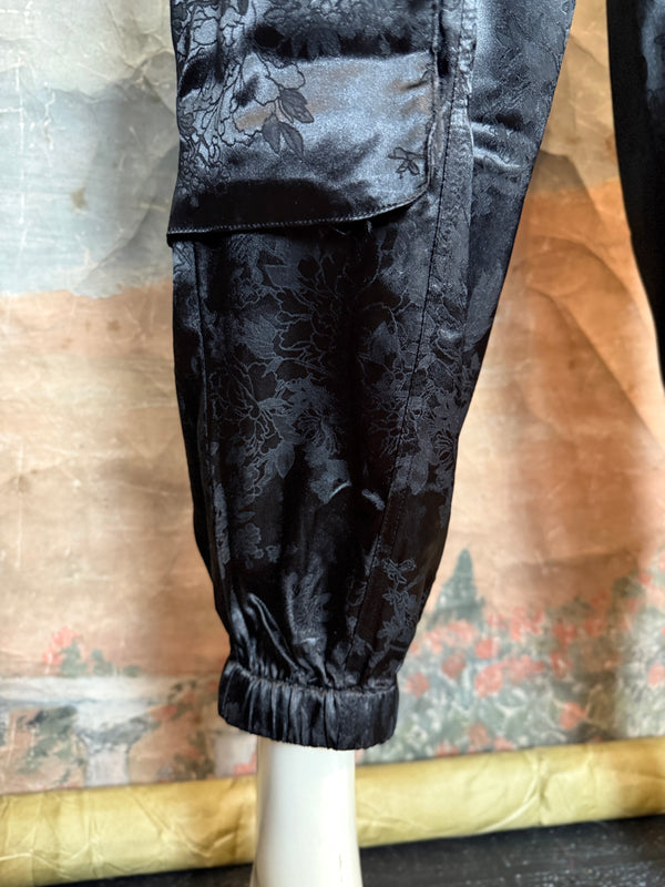 5673 Satin Jacquard Joggers-Black