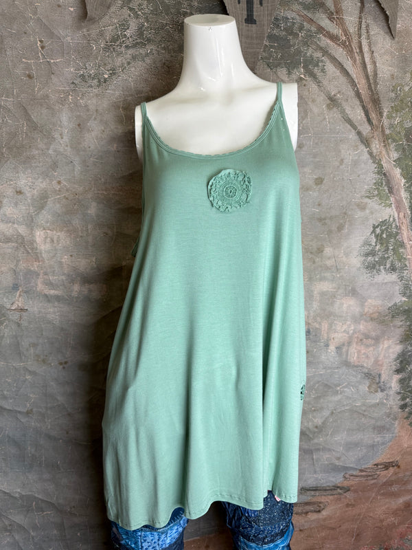 PL-RE110 Raw Lace Cami Tank-Jade