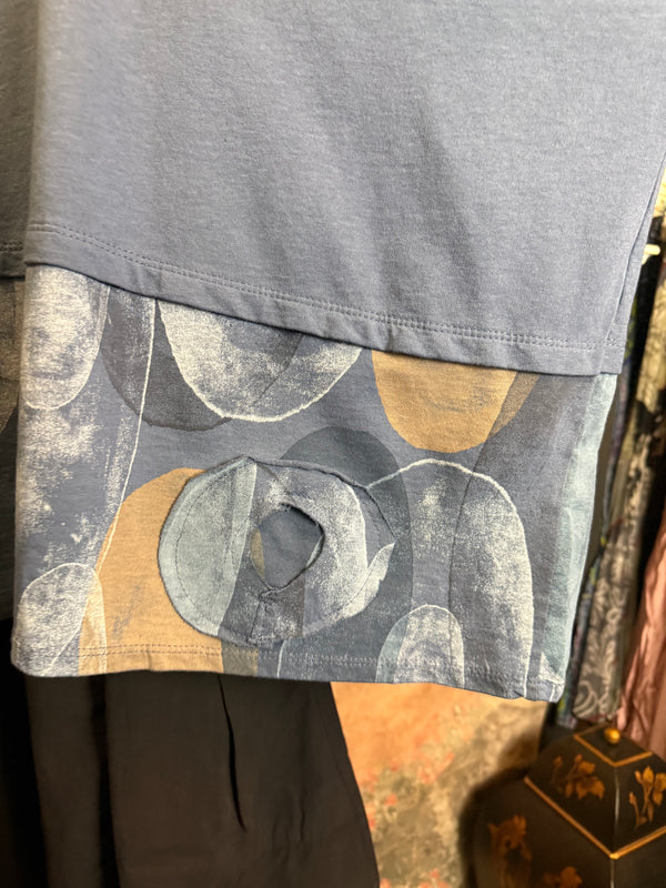 91865 Artsy Patch Pullover-Denim