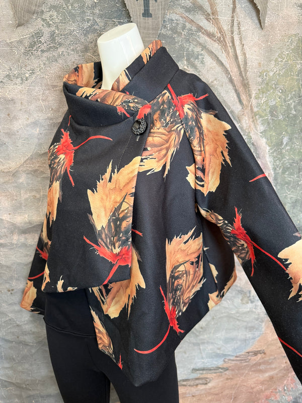 91813 Asym Floral Cropped JTK-BLACK