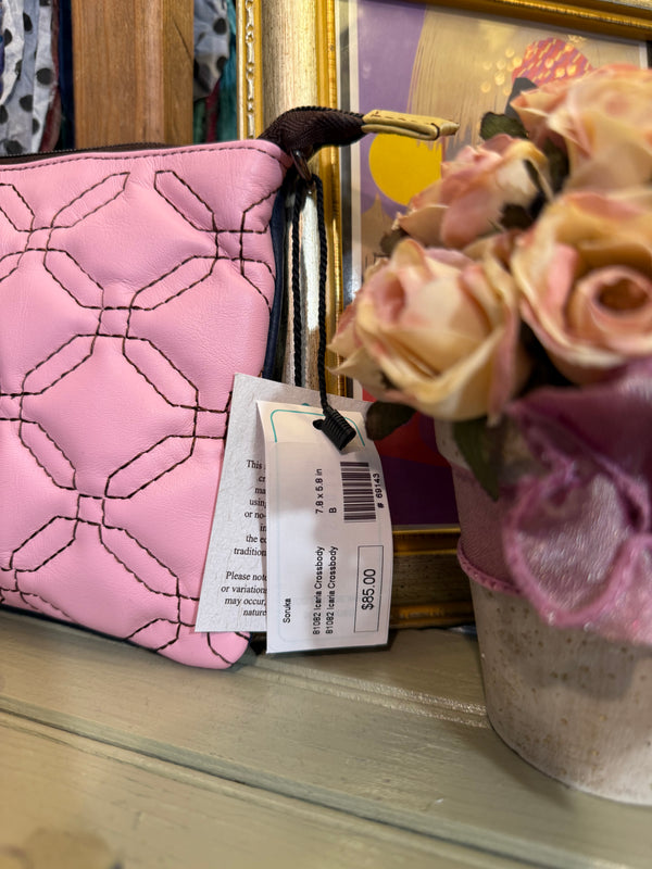 81082 Icaria Crossbody-B