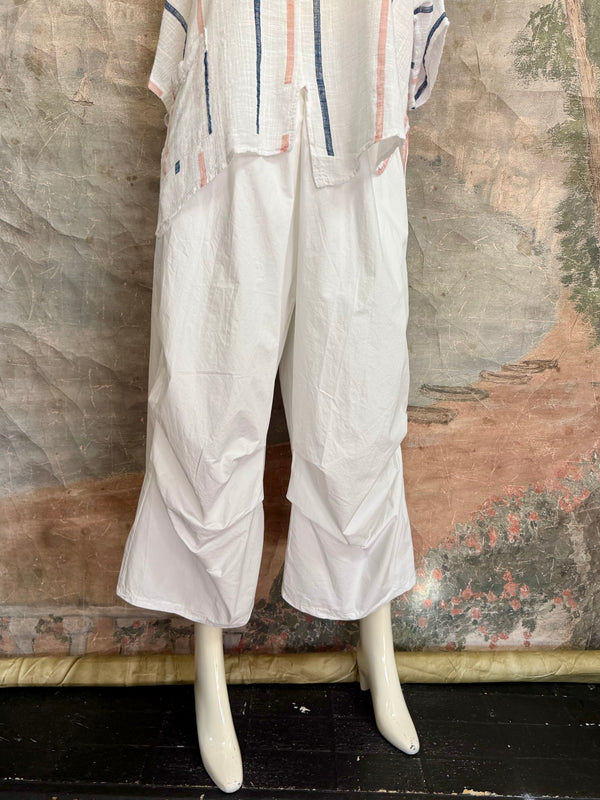 92120-62 Pleated Gaucho Pant-Kiwi