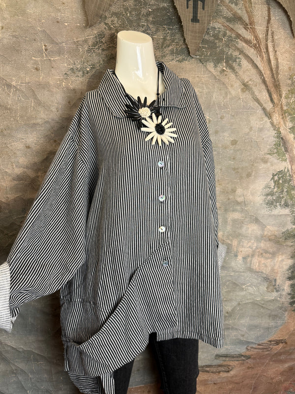 5510 Architecture Top-Black/White Stripe