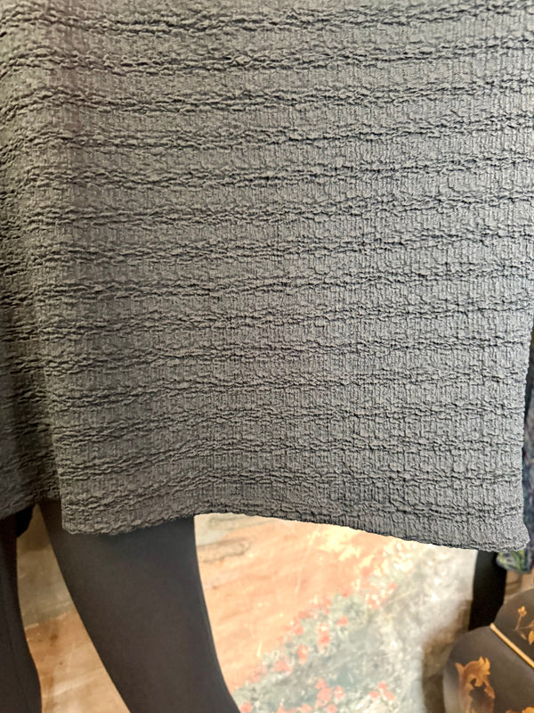 T1076 Waffle Knit Pullover-Black