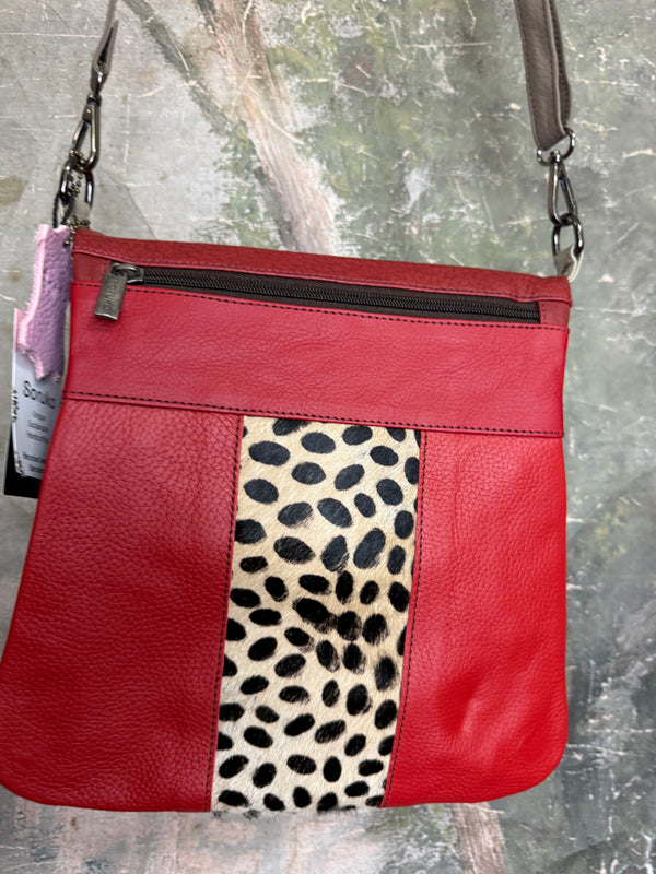 81302 Greta Crossbody Bag-B