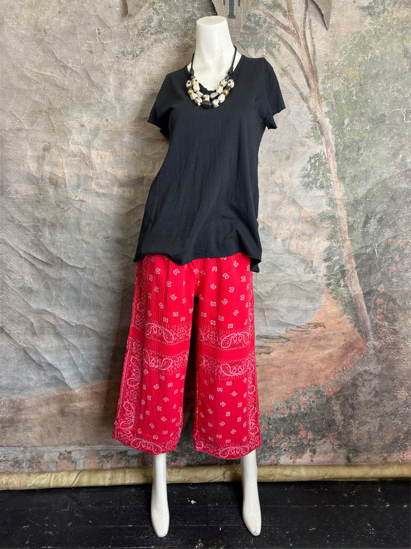 5791 Bandana Crop Pant-RED