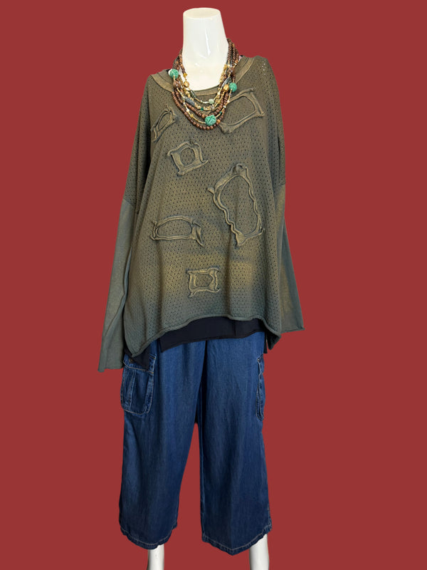 CE714 Cheer Sweater Top-Polished