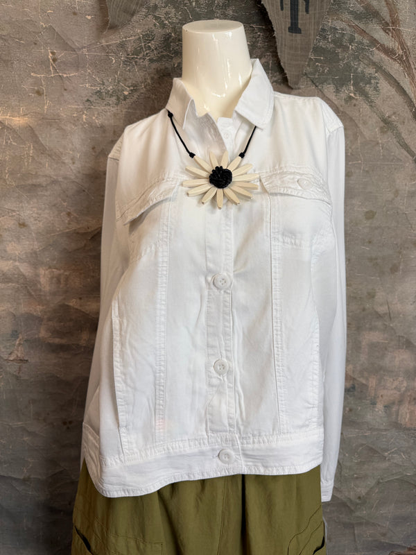 LIN7403 LULA B TRAVEL JKT-WHITE