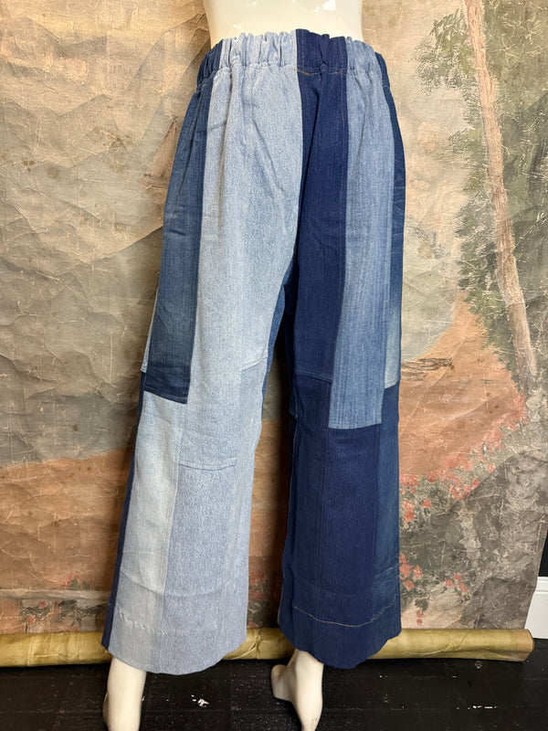 5443 Teona Denim Mix Crop Pant