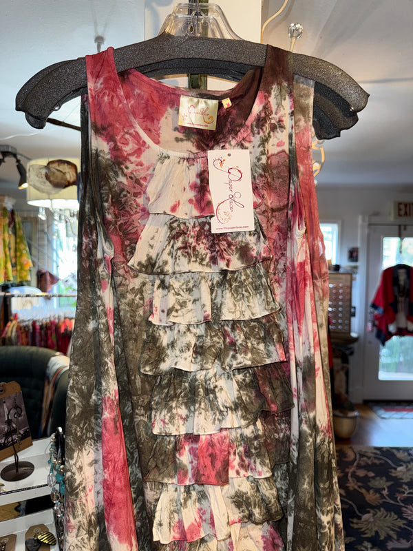Pink gray tie-dye sleeveless ruffle tank maxi dress with colorful beaded necklace on mannequin PL-C219D - 18