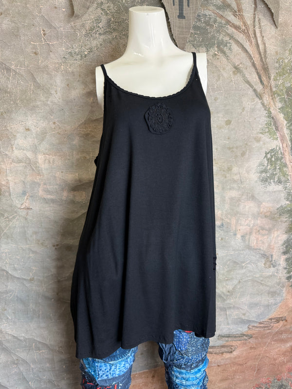 PL-RE110 Raw Lace Cami Tank-Black