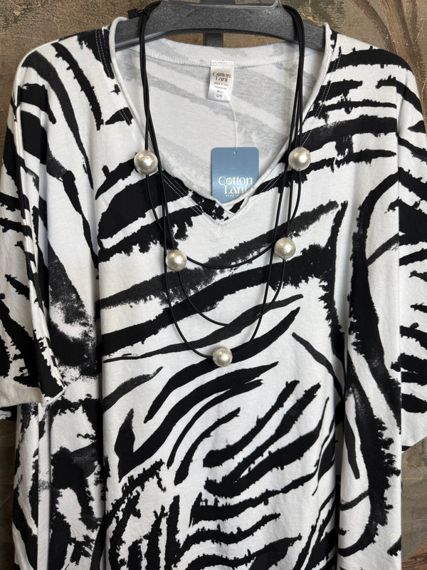 715CL-Zebra Oversized Tunic Tee-WHITE
