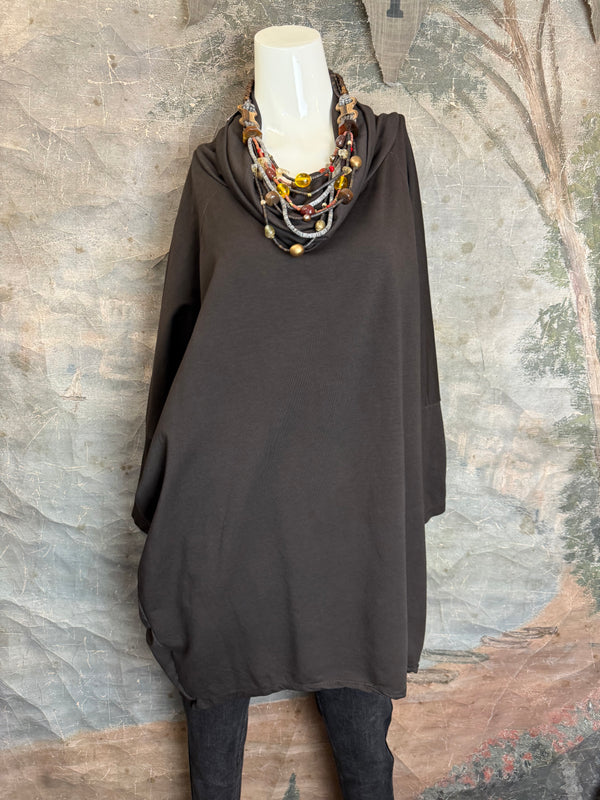 4129 Cowlneck Big Top-COCO