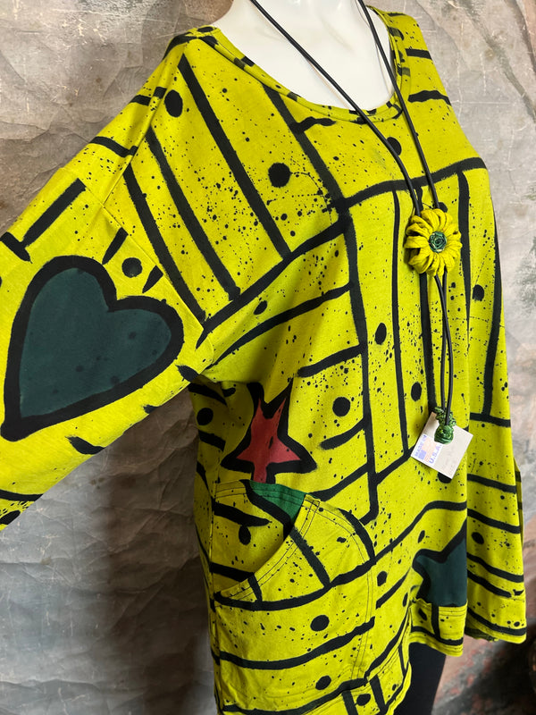 1806K The Lola Pop Art Top