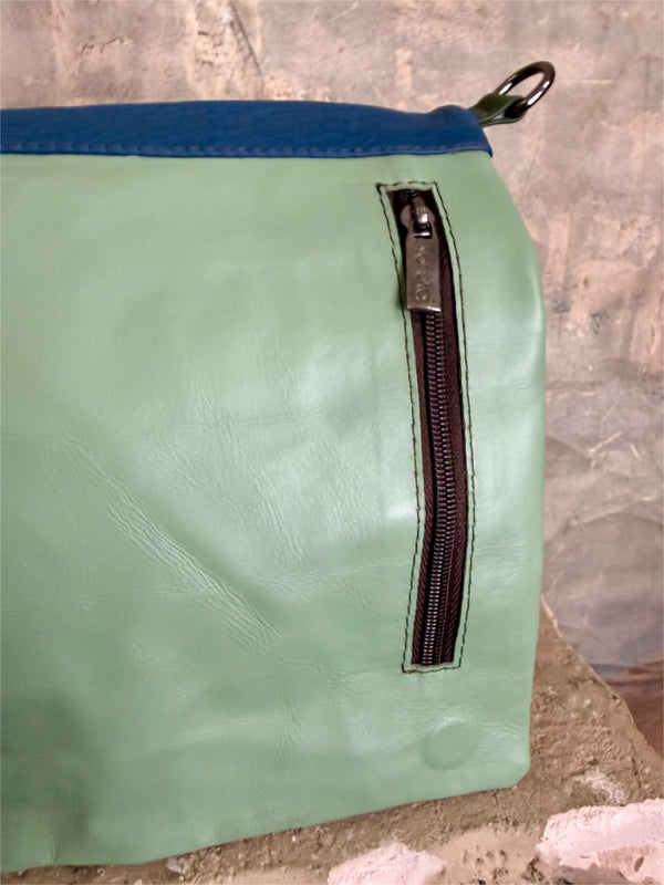 81080 Robin Crossbody Bag-B