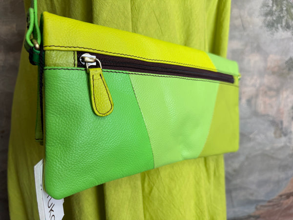 82394 Mila Crossbody Bag-B