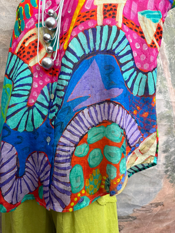 CP-92527 Abstract Blouse