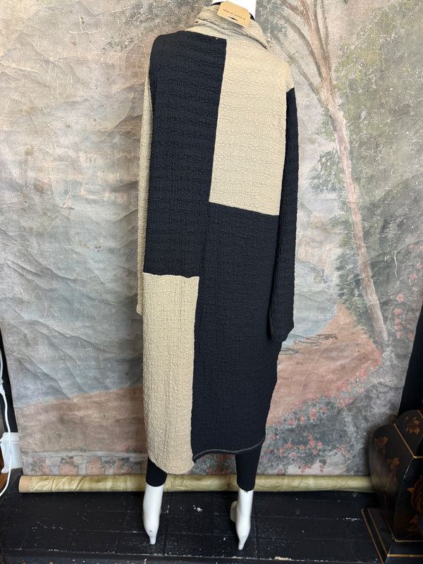 D525 Waffle Knit Turtleneck Dress-Mocha/Black