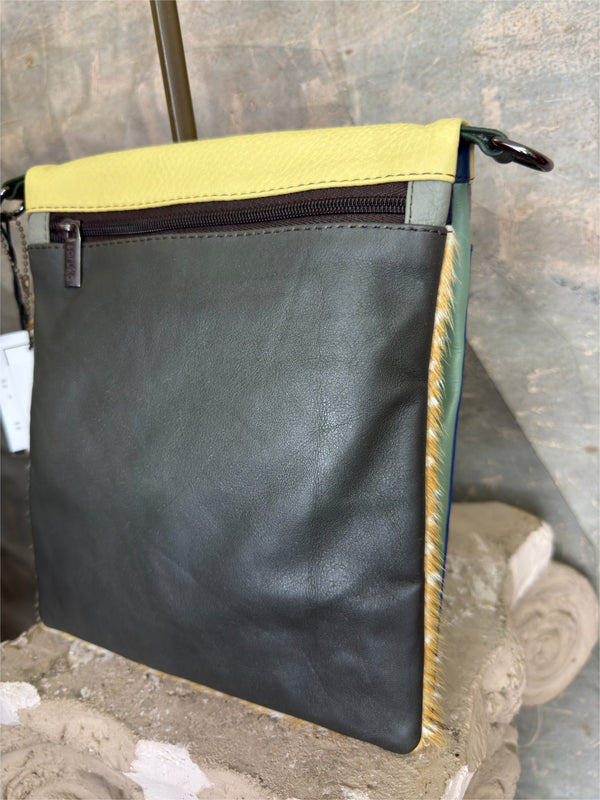 81080 Robin Crossbody Bag-B