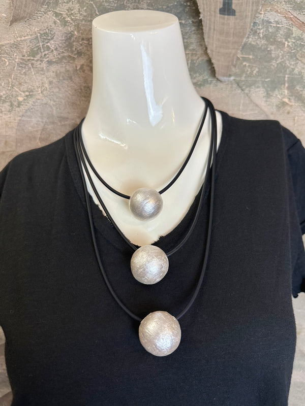 506 Roz Drama Necklace