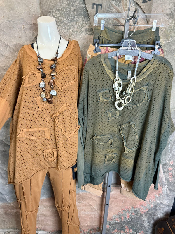 CE714 Cheer Sweater Top-Camel