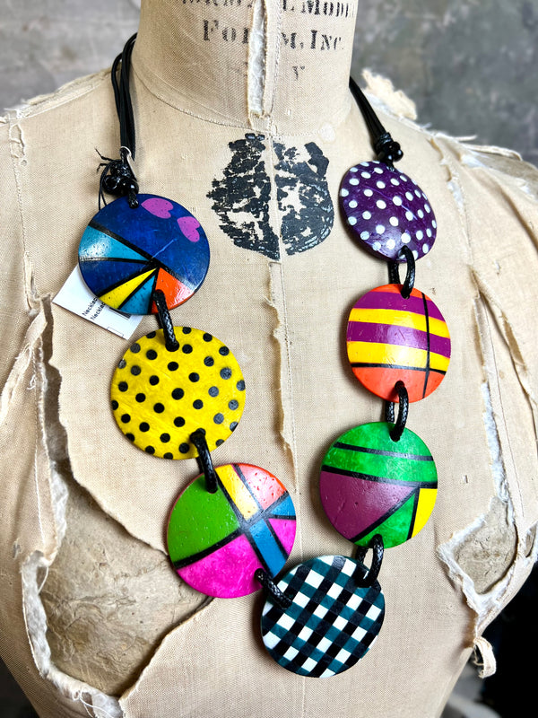 LS24N05 Colorful Disc Necklace