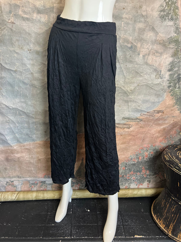 24054 Crinkle Pants-Black