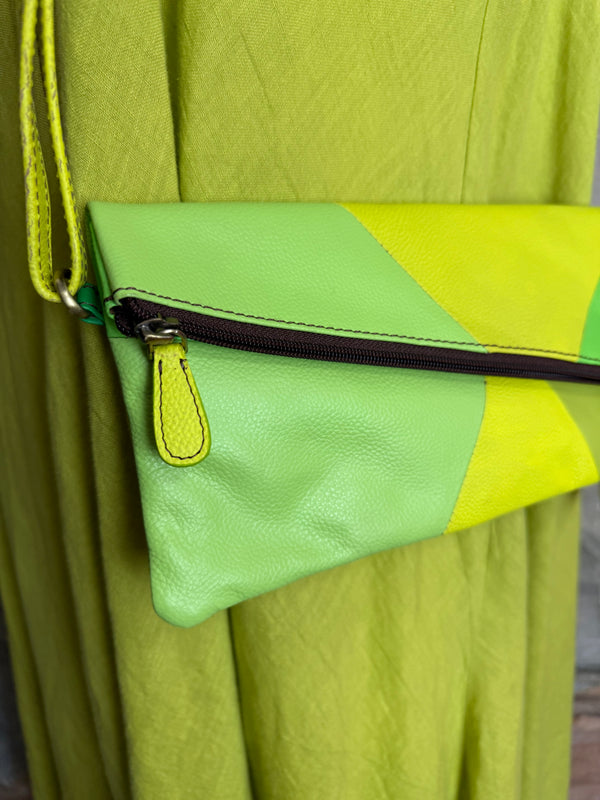 82394 Mila Crossbody Bag-B