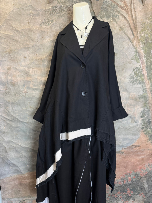 32302 Med to Long Blazer Jkt W/Trim-Black