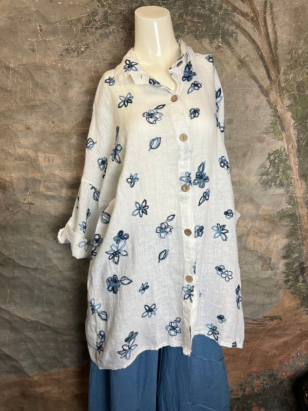 91849 ART Spring Motif BF Shirt-White