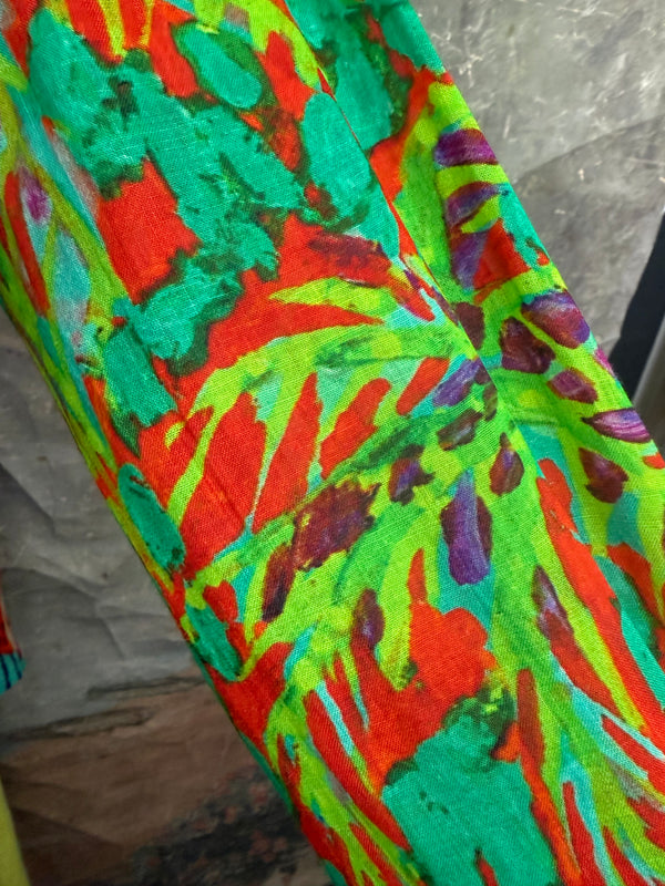CP-92527 Abstract Blouse